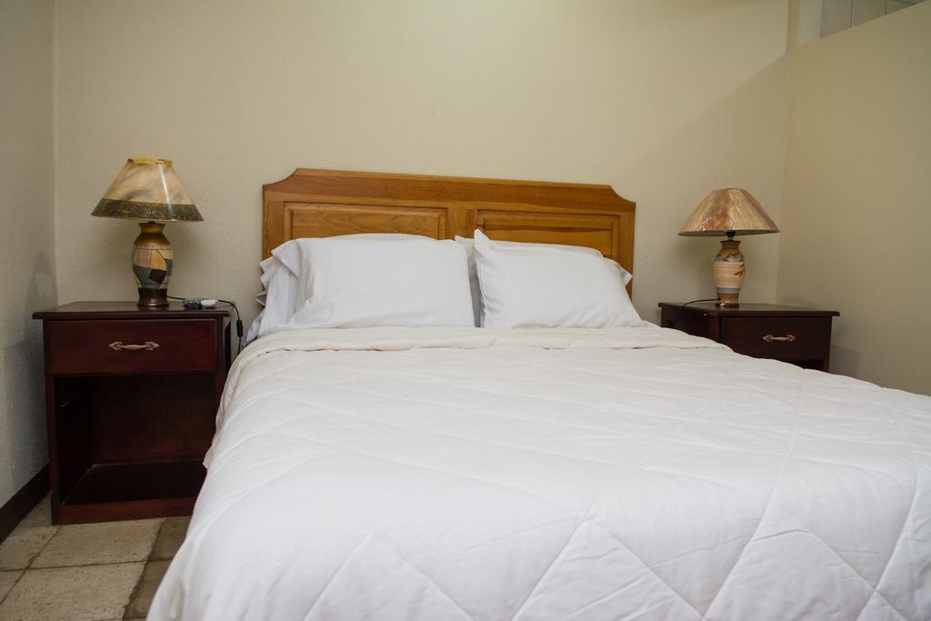 Hostal Casa Los Espinoza Managua Buitenkant foto