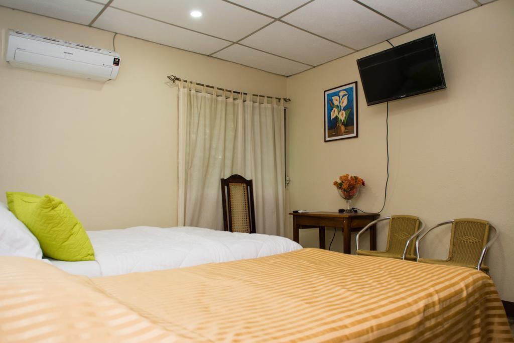 Hostal Casa Los Espinoza Managua Buitenkant foto