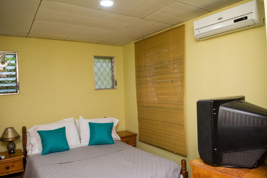 Hostal Casa Los Espinoza Managua Buitenkant foto