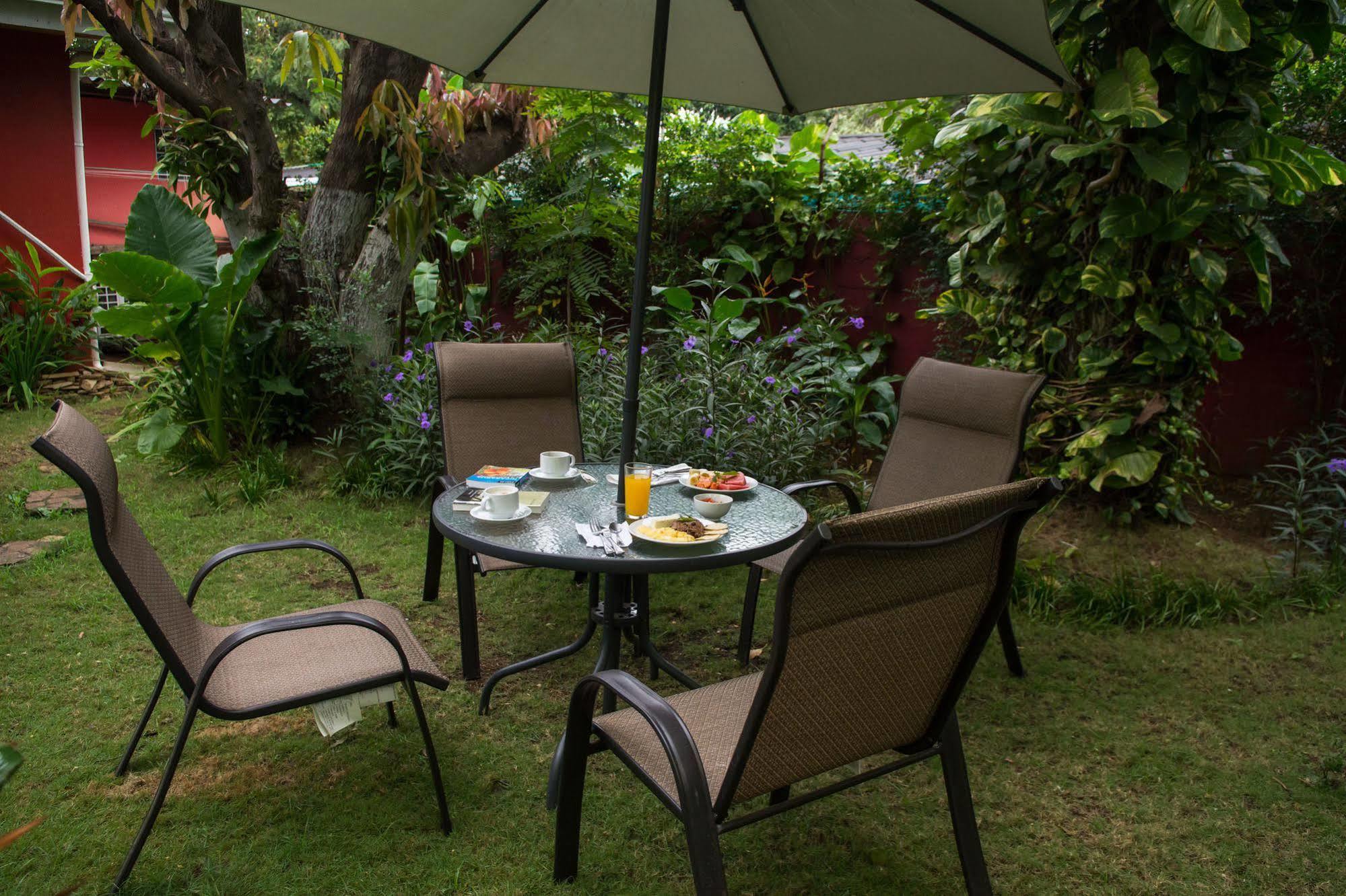 Hostal Casa Los Espinoza Managua Buitenkant foto